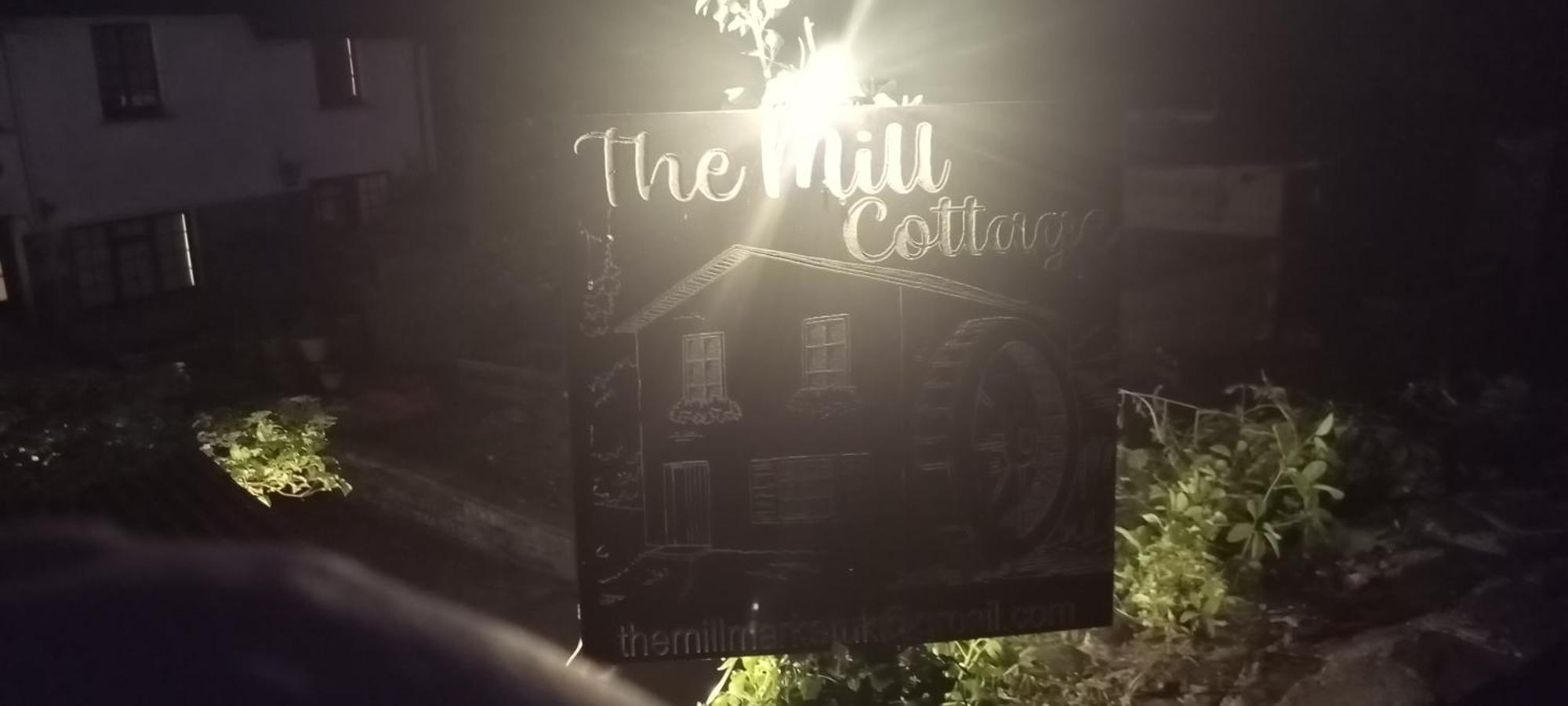 The Mill Cottage Llechryd Exterior photo